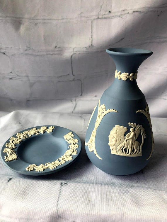 ヴィンテージ ウェッジウッド ジャパーウェア 灰皿と小さな花瓶 - Etsy