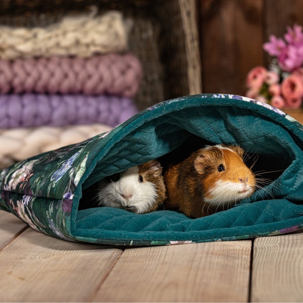 Stay open sleeping bag / snuggle sack/ pouch for pygmy hedgehogs, guinea pigs and rats - accessories for rats, guinea pigs, hedgehogs