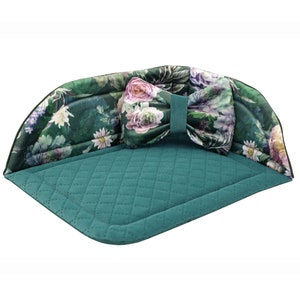 Lit d&#39;angle douillet pour lapins, cobayes, chinchillas. Accessoires pour lapins et cobayes.