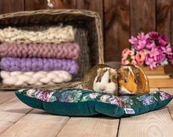 Premium pillow / bed 35x40cm for rabbits, guinea pigs, ferrets, chinchillas