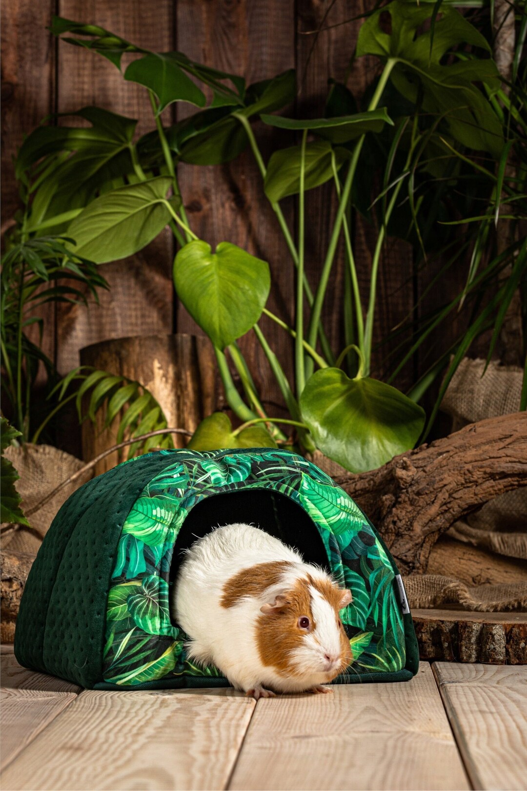 Visual Reference: Velvet Guinea Pig House Cozy Small Pet Hideaway