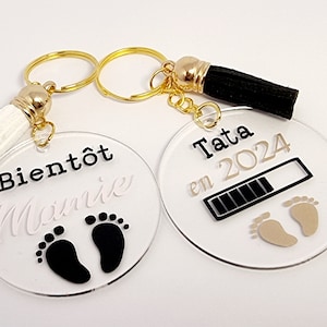 Pregnancy announcement key ring + optional charm