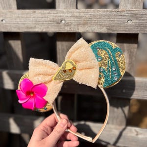 Tropical Beach Ears