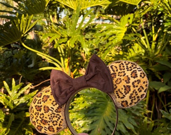 Orejas con estampado de guepardo