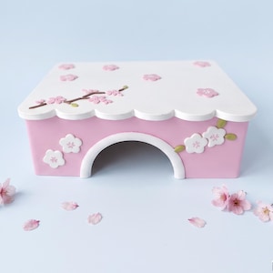 Sakura Reptile Hide | Low-Profile Hide for Geckos, Snakes & Bearded Dragons | Optional Detachable Roof