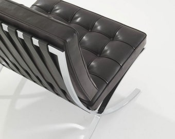 Barcelona Lounge Chair | Mies v. d. Rohe | Black leather chrome | Top condition classic shapely timeless living room office furnishing interior