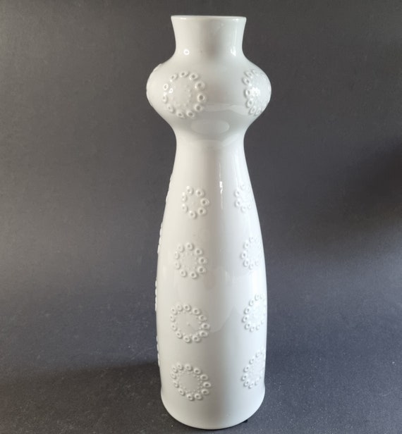 XL white porcelain vase designed by Ludwig Zepner for Wallendorf | 70ies East Germany