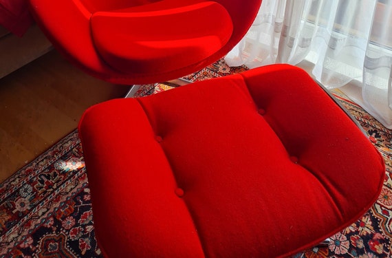 Ottoman in Divina cord wool by Kartell for EGG armchair