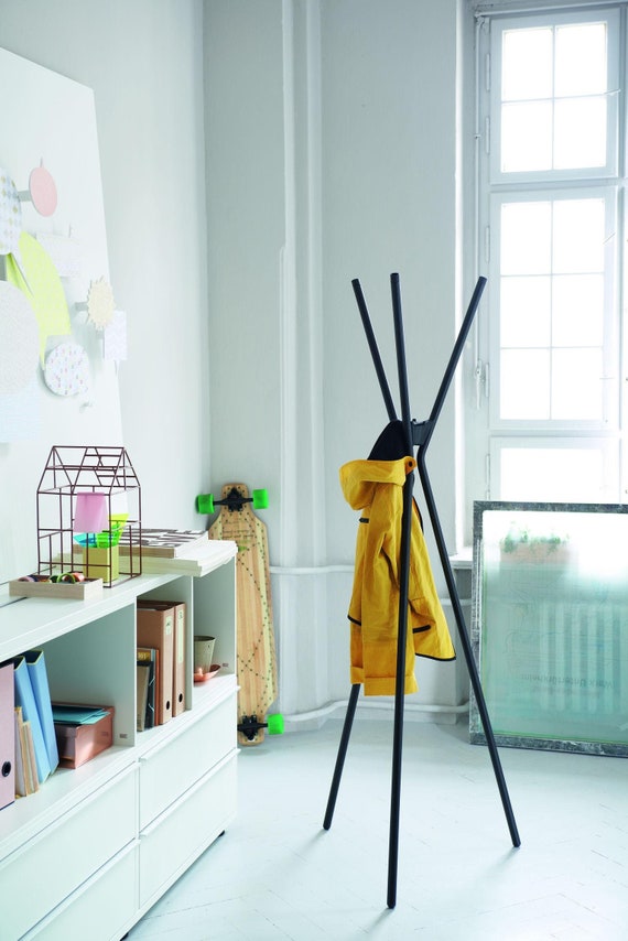 Wardrobe | Sedus Butler | Award-winning designer clothes rack | Chrome