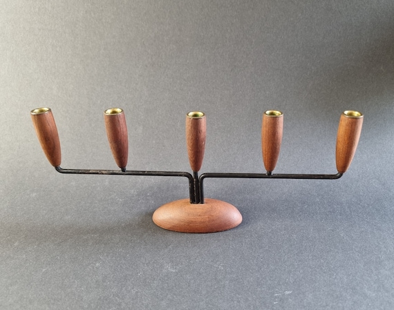 Minimalist teak candlestick | Danish design | 60ies