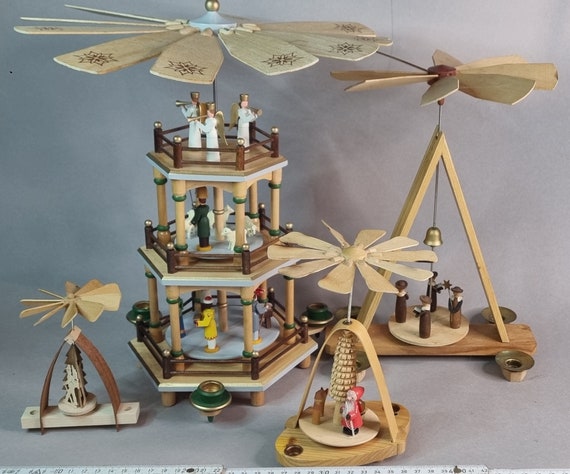 Christmas carousel | one-three-story | Erzgebirge Seiffen | 70s