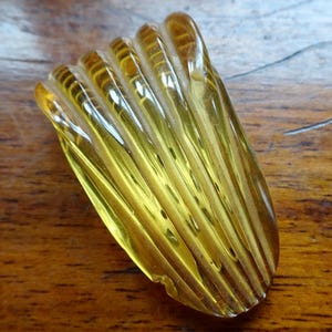 antique art deco 3D prystal amber BAKELITE carved geometric shell form dress clip brooch -N236