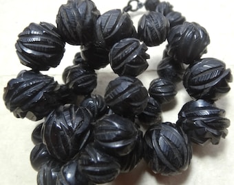 antique Victorian c. 1880 fancy carved Whitby Jet rose flower bead necklace original hook clasp -E21