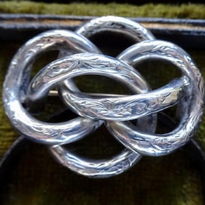 antique Victorian SILVER eternal love endless knot brooch hinged c pin -316