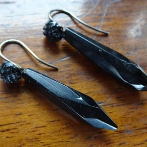 antique Victorian carved Whitby Jet black dangle drop pierced earrings -152