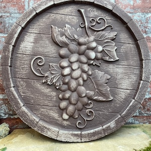 Rebstock Weinrebe Wanddekoration Weinfass Stein  Braun Heim Deko guter Wein  Weinprobe Weintraube
