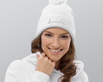 Gorro con pompones de novia