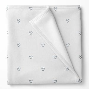 Heart Baby Blanket: Soft Polar Fleece Cuddle Blanket - Gender Neutral