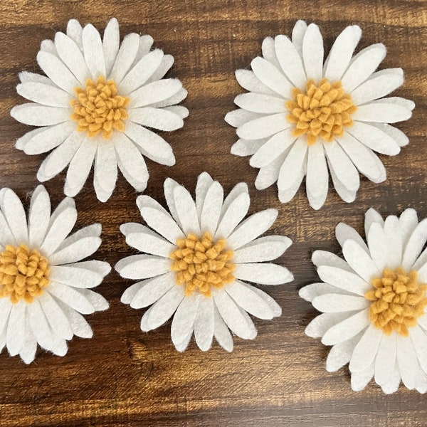 Loose felt daisies, flowers for crafts, headbands, decoration