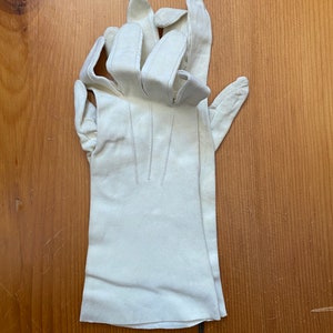 Vintage Leather Ladies Gloves - Cream Leather - Size 4 - 1950s