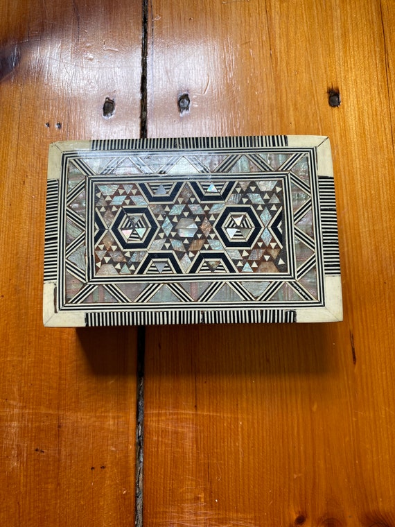 Lidded Wooden Box with Shell Inlay - Trinket Box … - image 1