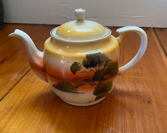Vintage Japanische Porzellan Keramik Teekanne - Handbemalt mit Sonnenuntergang - Vintage Home - Made in Shofu