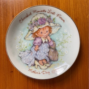 Vintage Avon Cherished Moments Collector Plate - &quot;Cherished Moments Last Forever&quot; - Mother&#39;s Day 1981  Made in Japan