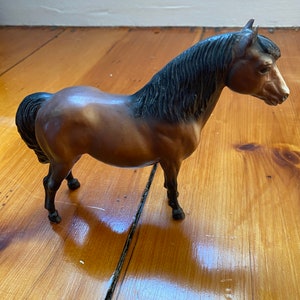 Vintage Breyer Horse - Bay Shetland Pony - 1970s Collectible