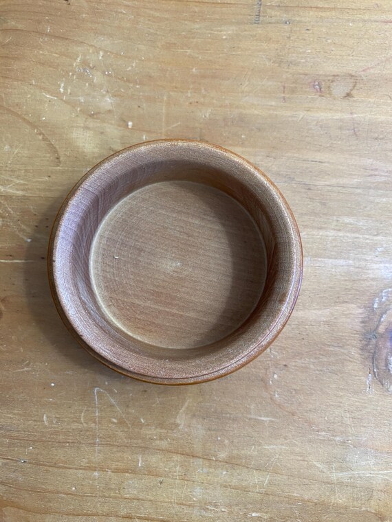 Round Lidded Wooden Box with Shell Inlay - Trinke… - image 3