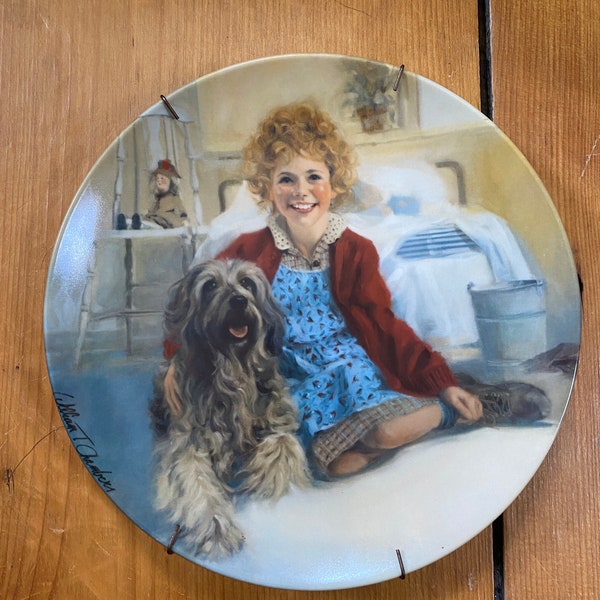 Vintage 'Annie and Sandy' Collector Plate 1982 - Knowles Fine China - Limited Edition