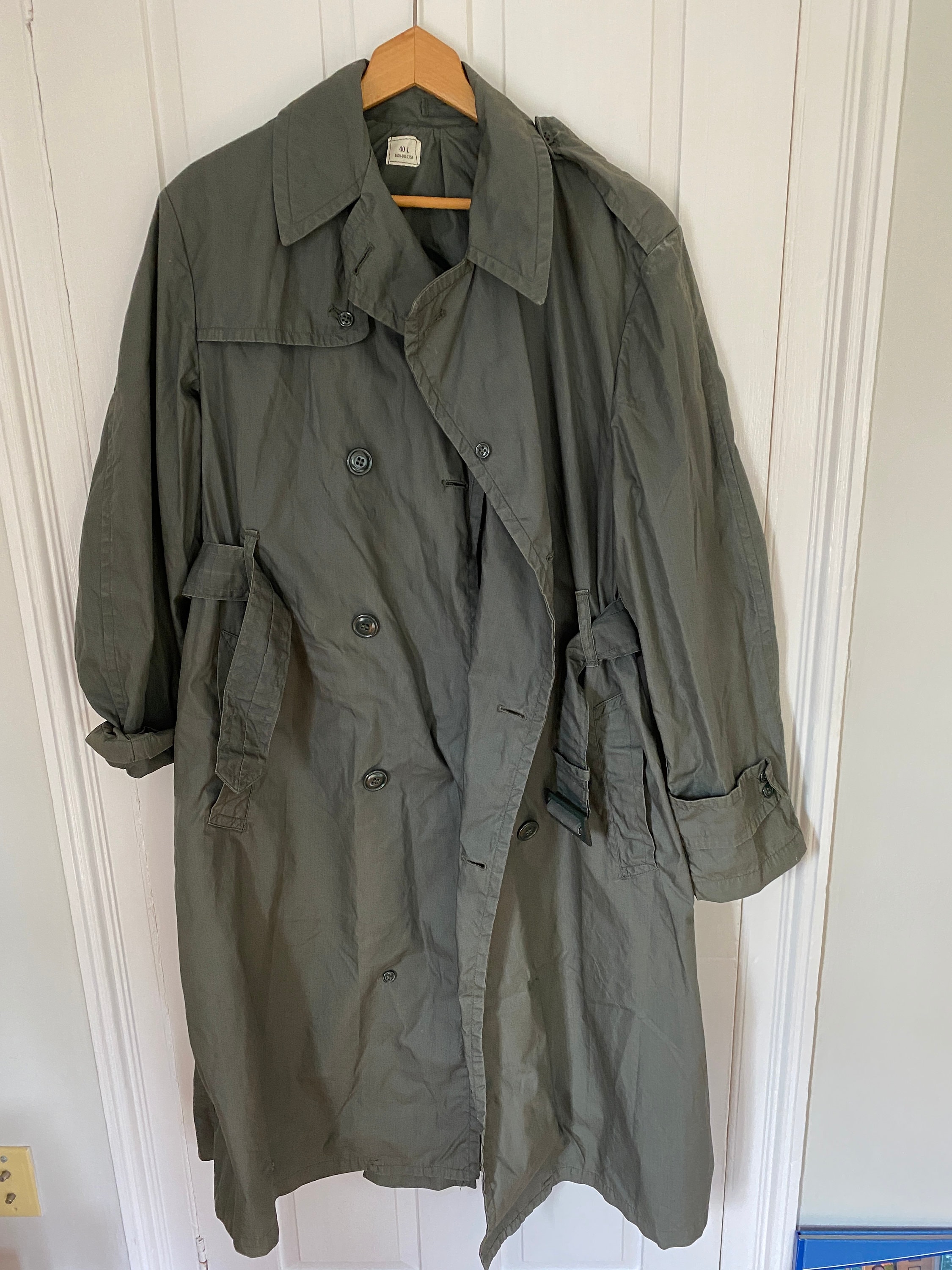 Vintage 1960s Men's Nylon Quarpel Army Green Raincoat DSA 100-67-C