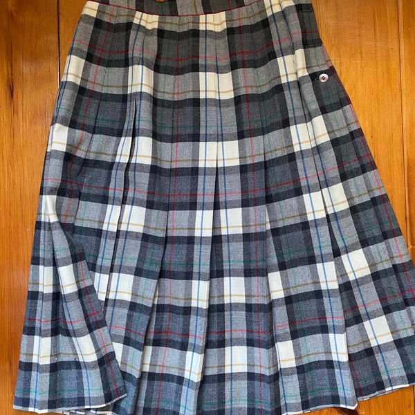 Vintage David Brooks Ltd Pleated Wool Skirt - Vintage Size 12 - Gray Plaid - Librarian Chic