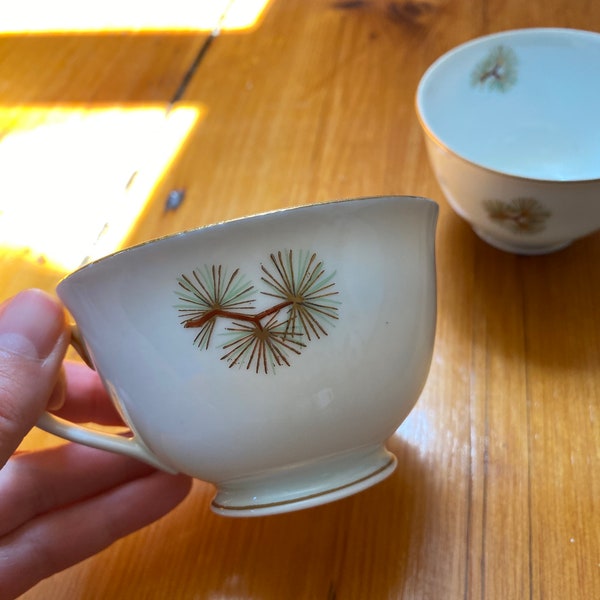 Vintage Fukagawa Teacups with Pine Boughs and Gilt Details- Made in Japan