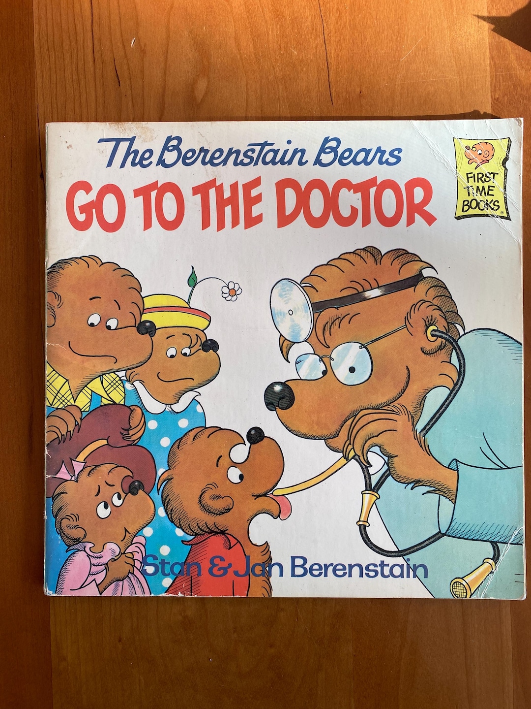 The Berenstain Bears Go to the Doctor by Stan and Jan Berenstain - 1981 - Etsy