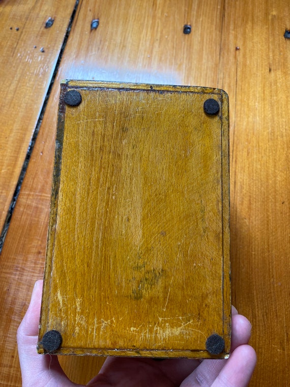 Lidded Wooden Box with Shell Inlay - Trinket Box … - image 6