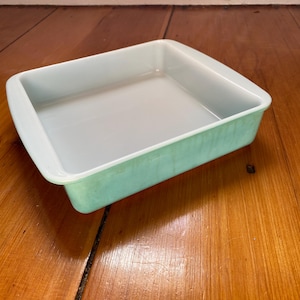 Vintage Pyrex Aqua Blue Square Casserole Dish 8&quot; Baking Pan 222 - Vintage Home - Farmhouse Kitchen