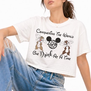 conquering the world crop tee trendy vacation drinking shirt girls trip cropped top