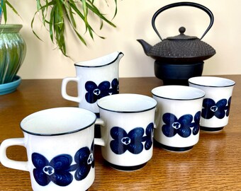 1 1 coffee mug Official Number One Mug – Official Charts