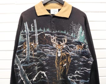 Bluza Artisans-Sunschein-Designs | Bluza z kołnierzem w stylu vintage z lat 90. z motywem leśnego jelenia | Okrągły dekolt z nadrukiem Wildlife