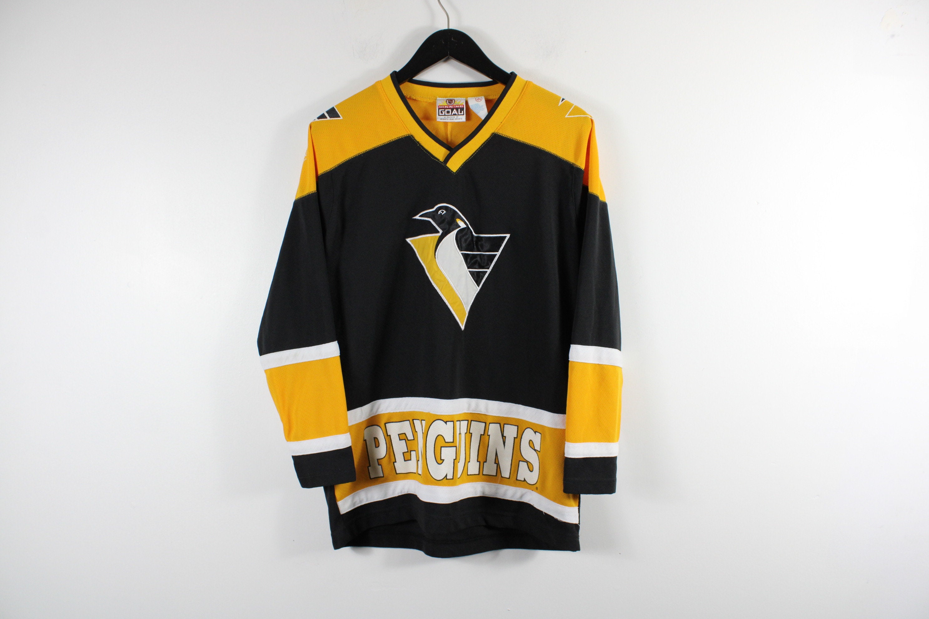 Vintage 2000's Reebok NHL Pittsburgh Penguins Malkin Hockey Jersey Sz. XL