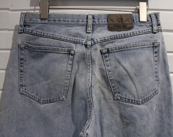 Wrangler Jeans | Vintage 1990s Light Wash Relaxed Fit Denim Pants | Distressed Straight Leg Jeans