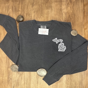 Michigan Petoskey Stone Long Sleeve T-Shirt, Petoskey Stone, Petoskey Stone Appliqué, Michigan State, Michigan, Michigan Shirt, Unisex
