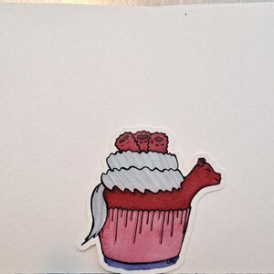 Dragón de cupcake de terciopelo rojo