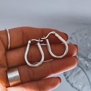 vintage silver hoop earrings