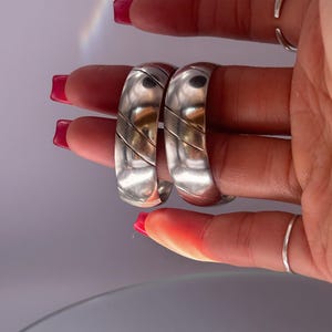vintage silver hoop earrings