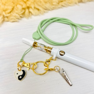 Cordão de pescoço 420/YIN YANG HEART/Vape removível e clipe de junta/Festival Essentials/420 Fashion Concert Pass Holder/Vape Fashion