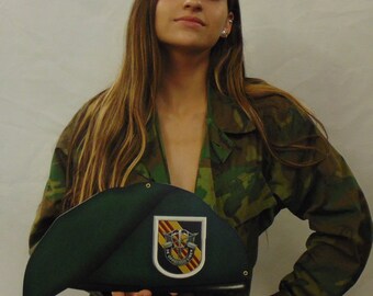 Green Beret Decal - Etsy