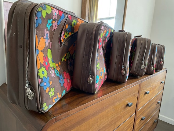 Vintage Floral Luggage Set - image 4