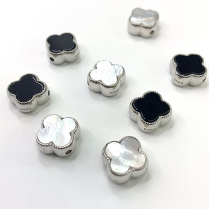 Argent sterling à 4 feuilles, Perles à quatre feuilles, Bijoux en argent 925, Perles de bracelet à breloques, Silver Dazzle Co, Grossiste