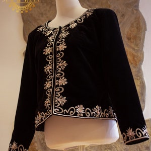 Jacket Karakou Algiers embroidery in silver thread and beading by hand Traditional Algerian